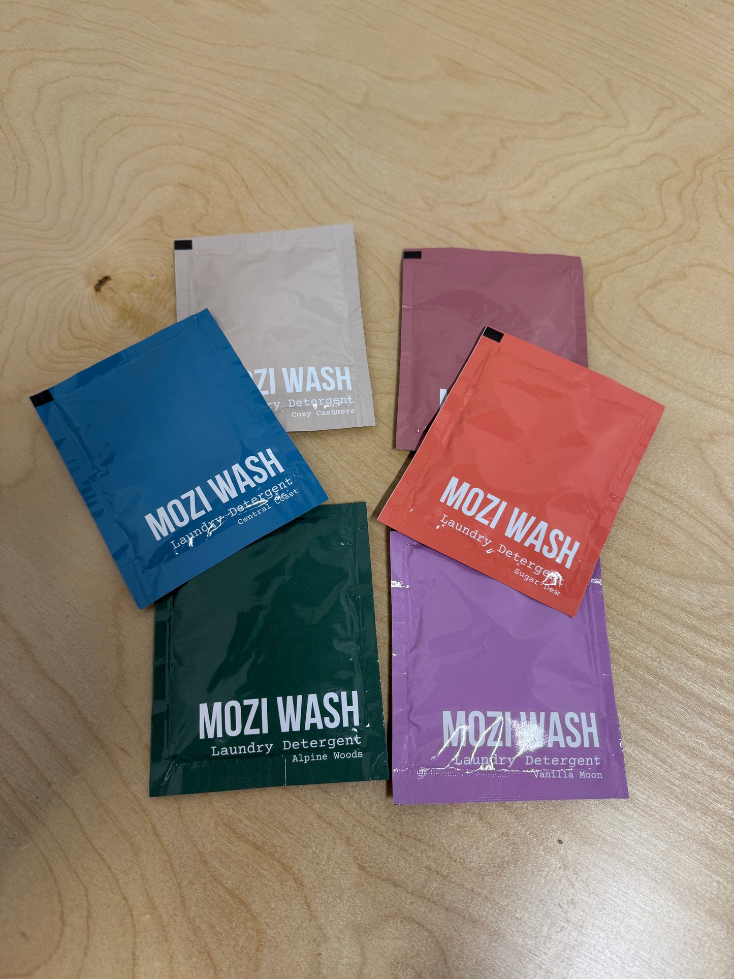 Mozi Wash 6 Scent Sample Pack