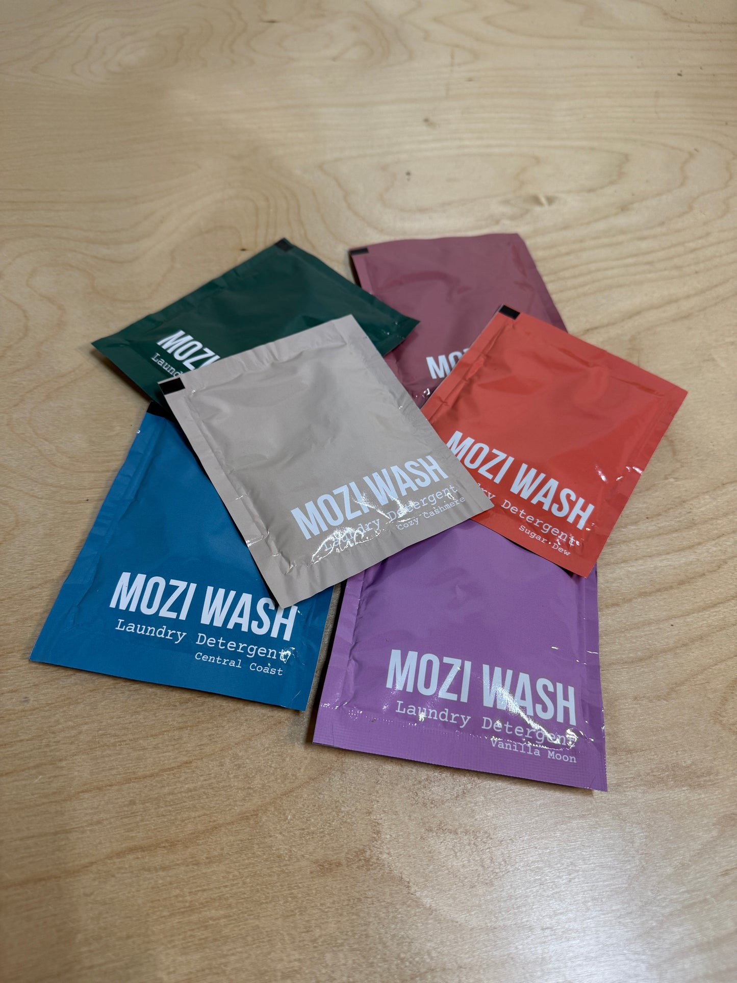 Mozi Wash 6 Scent Sample Pack